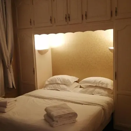 Ideal Pres De La Tour Eiffel *